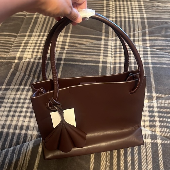 NWT Zara brown bag with flower detail - Picture 2 of 3